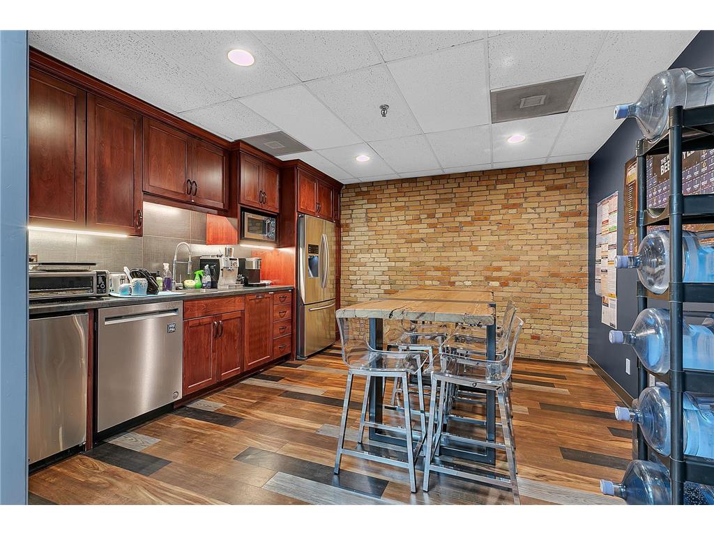 619 W Saint Germain Street Saint Cloud MN 56301 7069800 image18