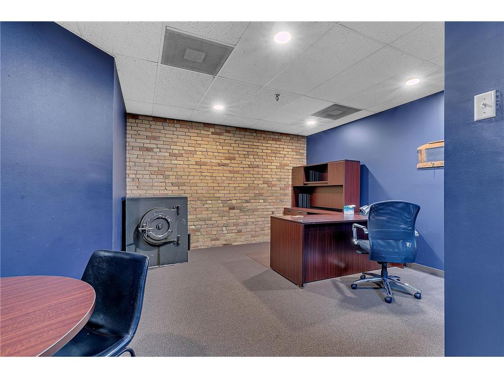 619 W Saint Germain Street Saint Cloud MN 56301 7069800 image19