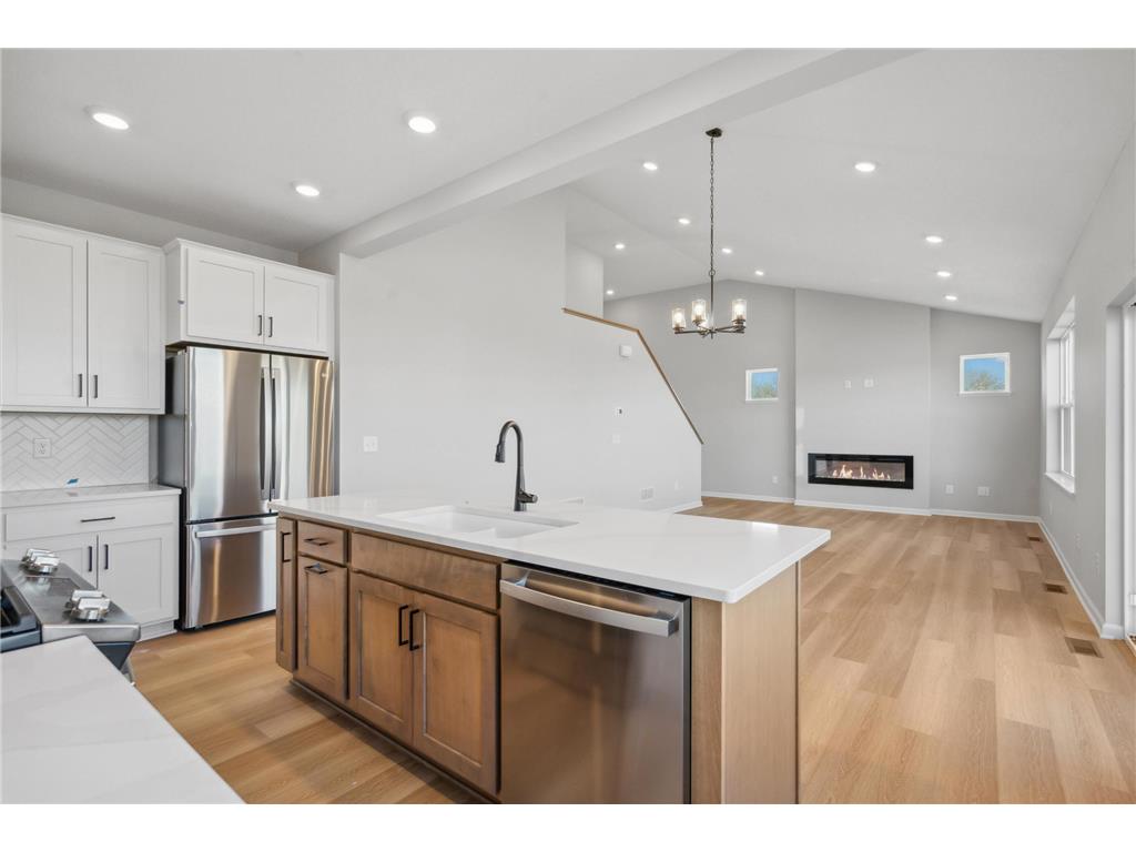 6190 157th Street N Hugo MN 55038 6519931 image1