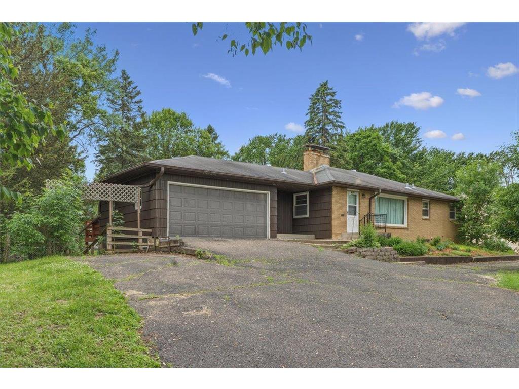 6193 49th Street N Oakdale MN 55128 7088020 image2