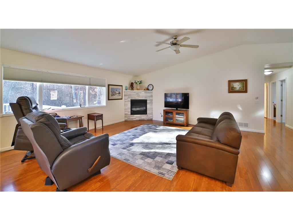 6195 Cosmos Road Baxter MN 56425 6818036 image11