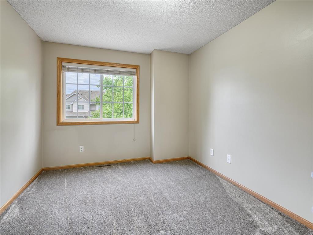 6195 Maclynn Avenue NE Otsego MN 55301 6781967 image11