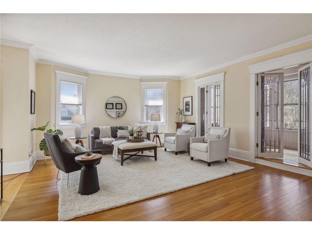 62 Dale Street S 3FS, Saint Paul, MN, 55102 MLS 6354041 Edina Realty