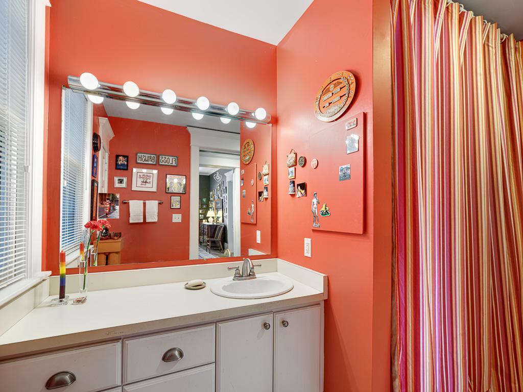 62 Saint Albans Street S #C Saint Paul MN 55105 7082291 image24