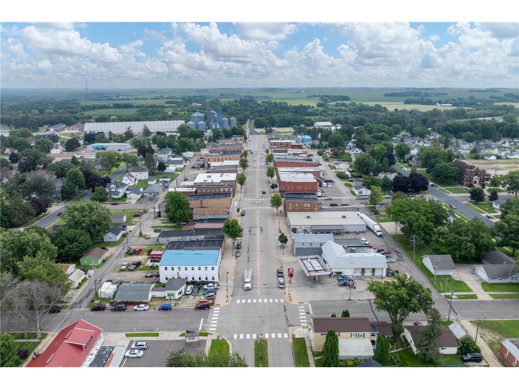 620 2nd Street Kenyon MN 55946 6767736 image50