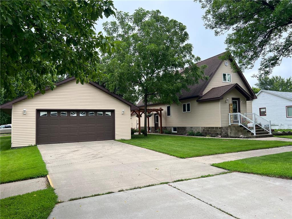 620 5th Avenue Madison MN 56256 6771314 image1
