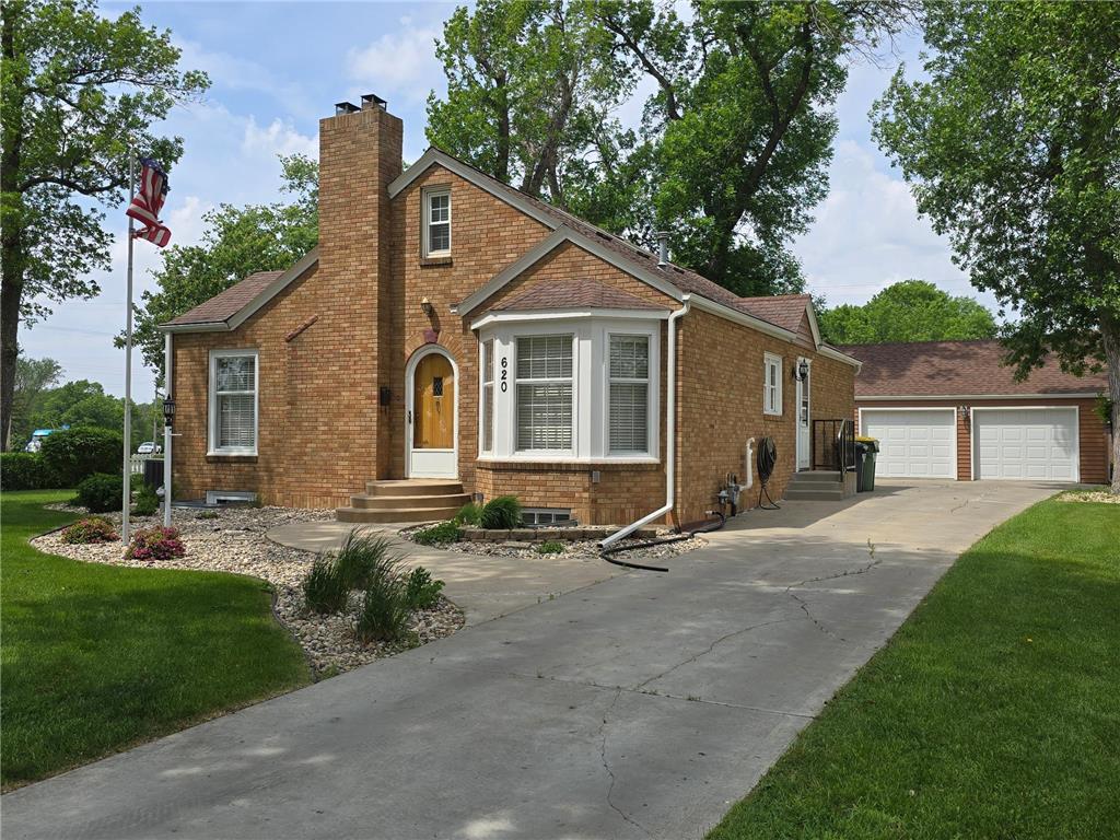 620 5th Avenue SE Pipestone MN 56164 6730340 image1