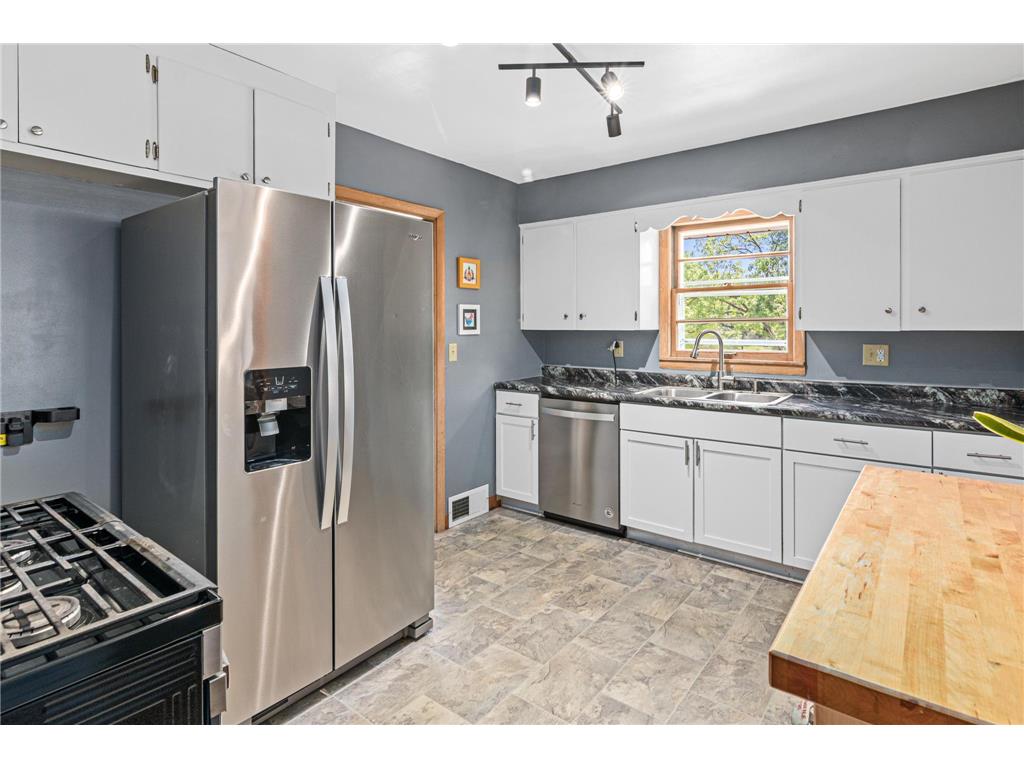620 7th Street E Chaska MN 55318 7082360 image14