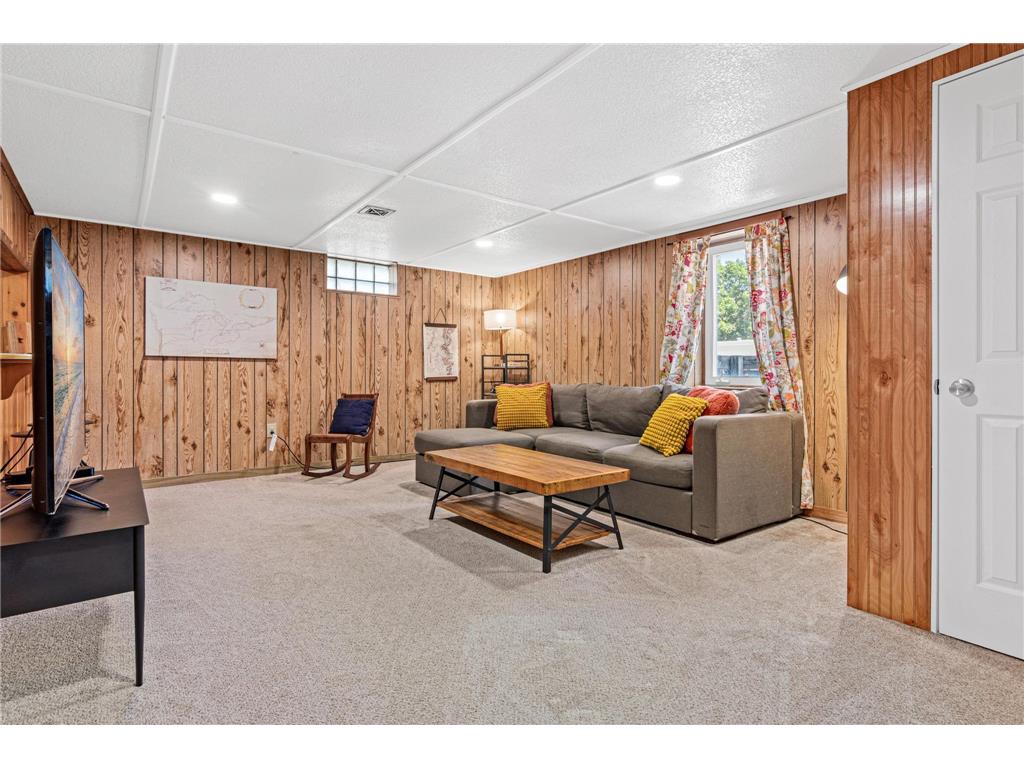 620 7th Street E Chaska MN 55318 7082360 image19