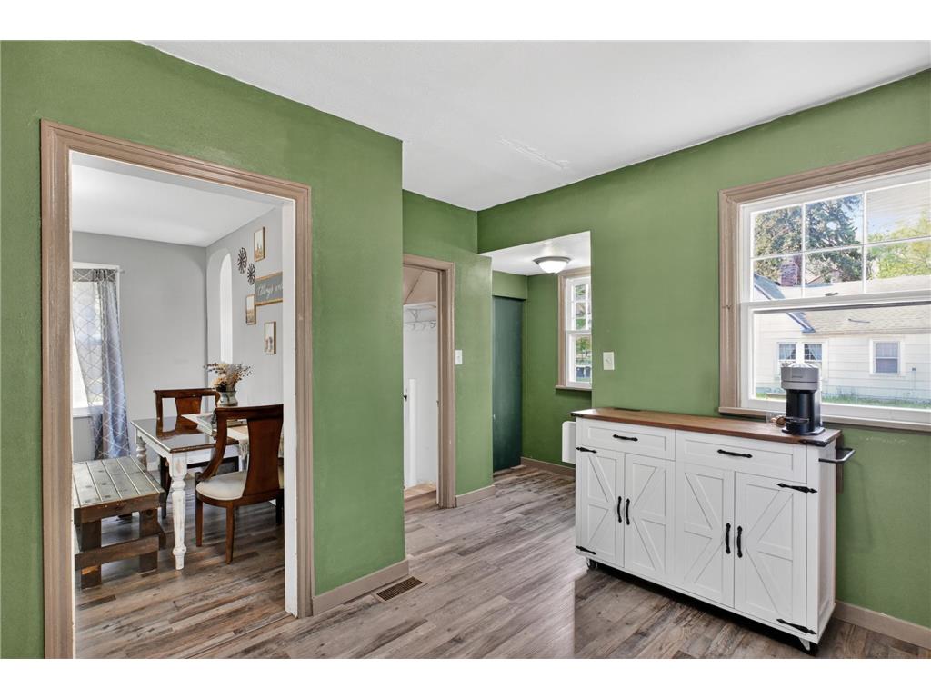 620 8th Avenue E Alexandria MN 56308 7079680 image11