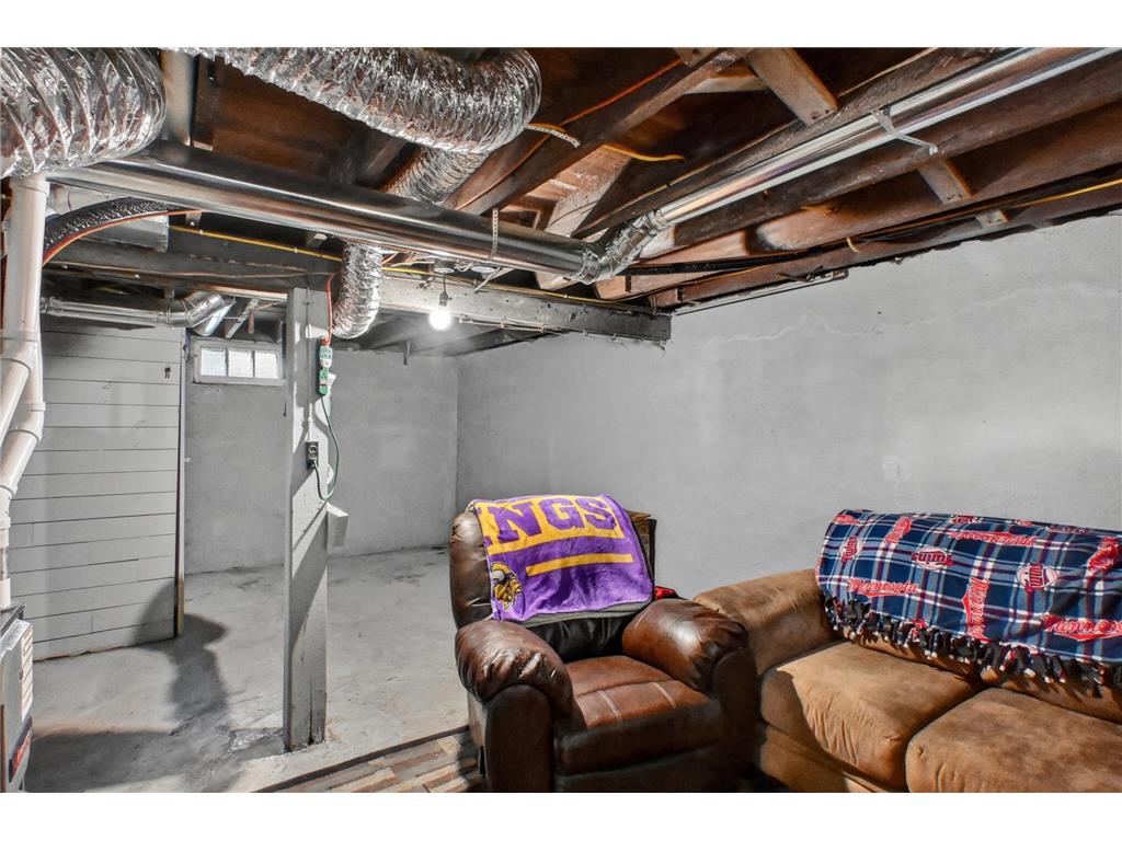 620 8th Avenue E Alexandria MN 56308 7079680 image22