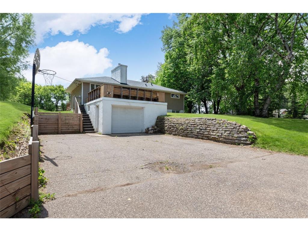 620 Callahan Place Mendota Heights MN 55118 7081143 image2