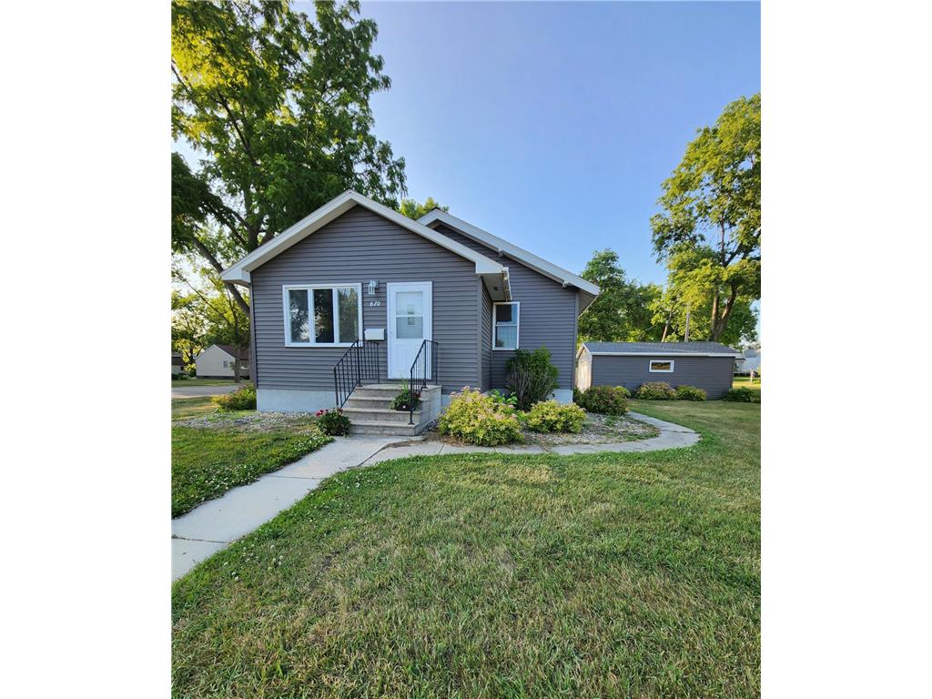 620 E Fairview Avenue Olivia MN 56277 6389727 image1