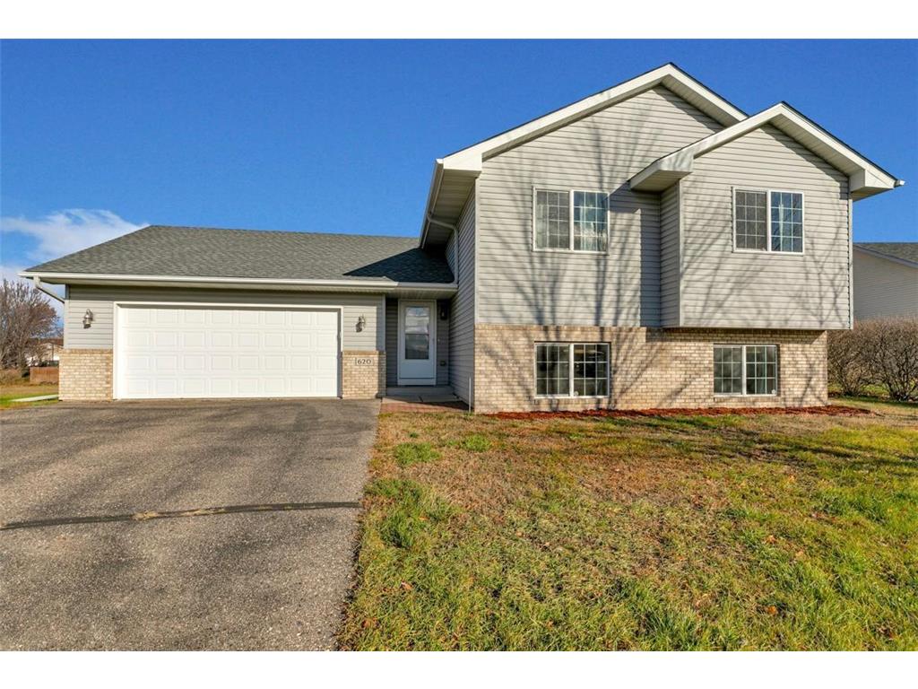 620 Juliet Avenue Clearwater MN 55320 6463454 image1