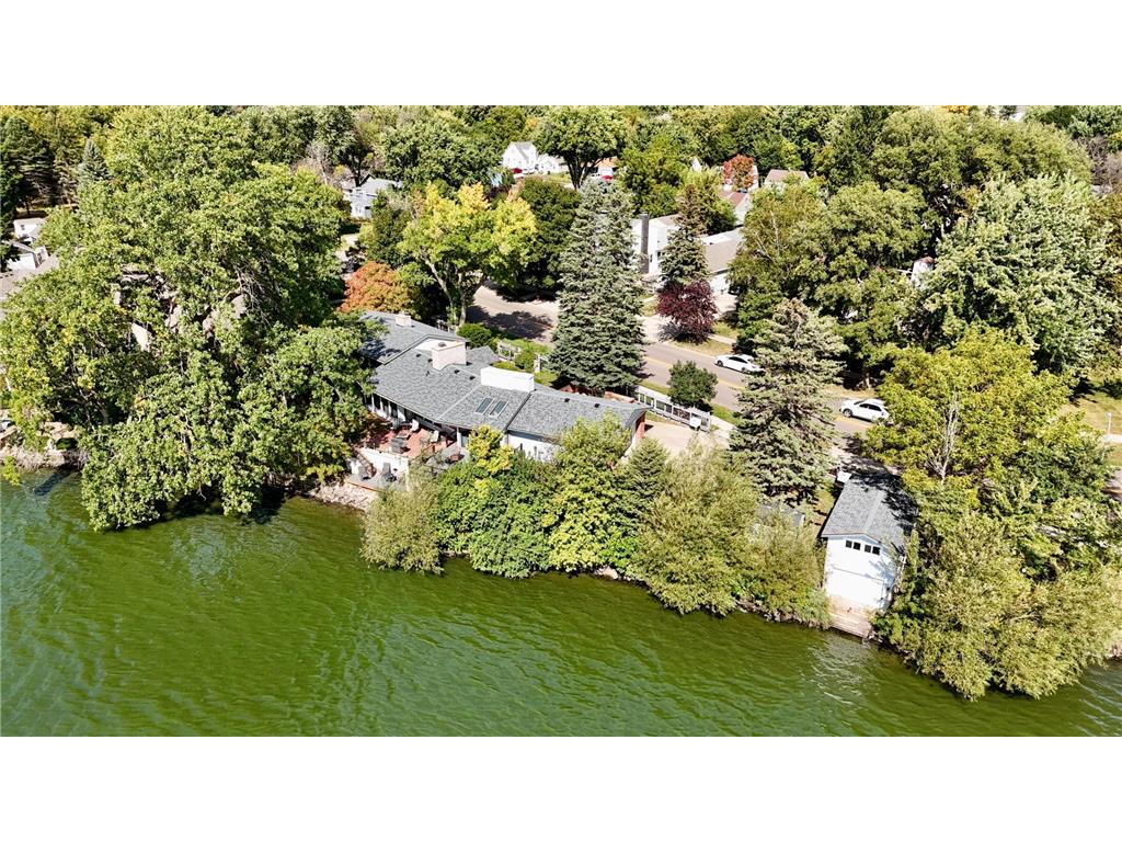 620 Lake Avenue Worthington MN 56187 - Okabena 6787619 image1