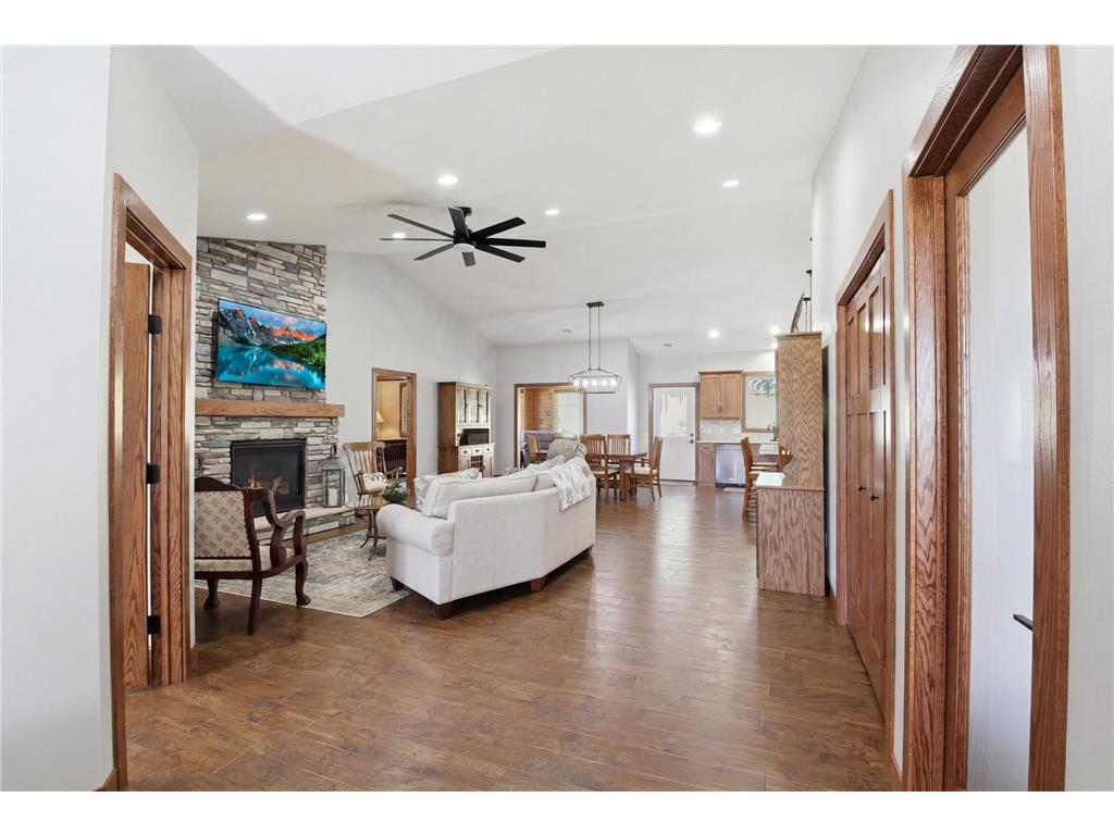 620 Loretta Circle Spicer MN 56288 - Woodcock Lake 7089842 image4