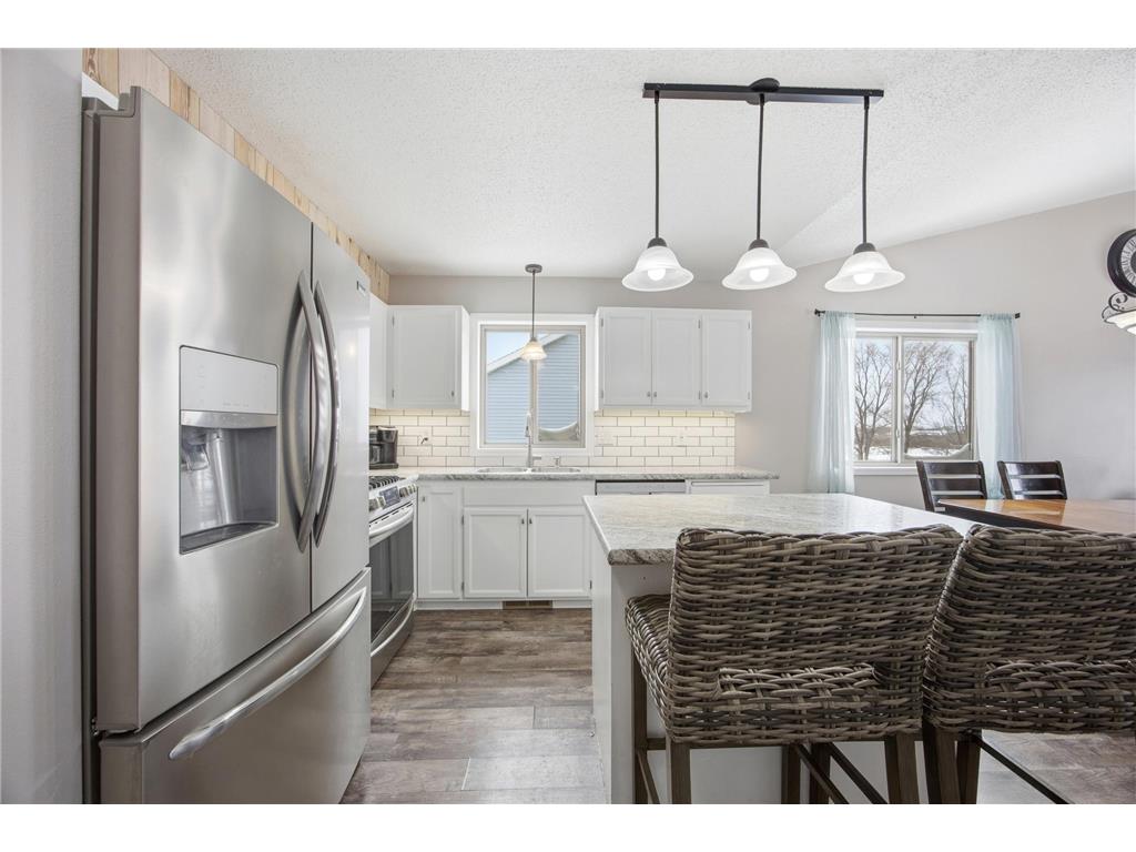 620 N Washington Avenue Detroit Lakes MN 56501 7012880 image4