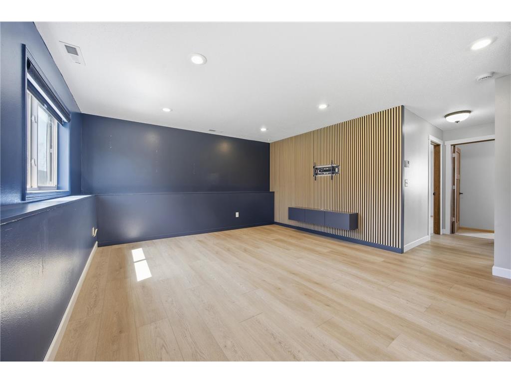 620 N Washington Avenue Detroit Lakes MN 56501 7072458 image23