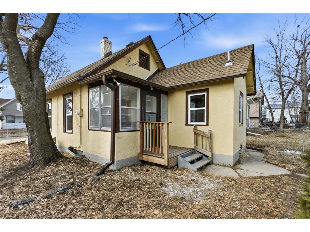 620 Oliver Avenue N Minneapolis MN 55411 7029067 image18