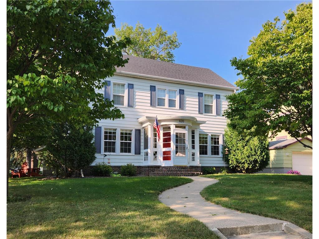 620 Trott Avenue SW Willmar MN 56201 6426375 image1