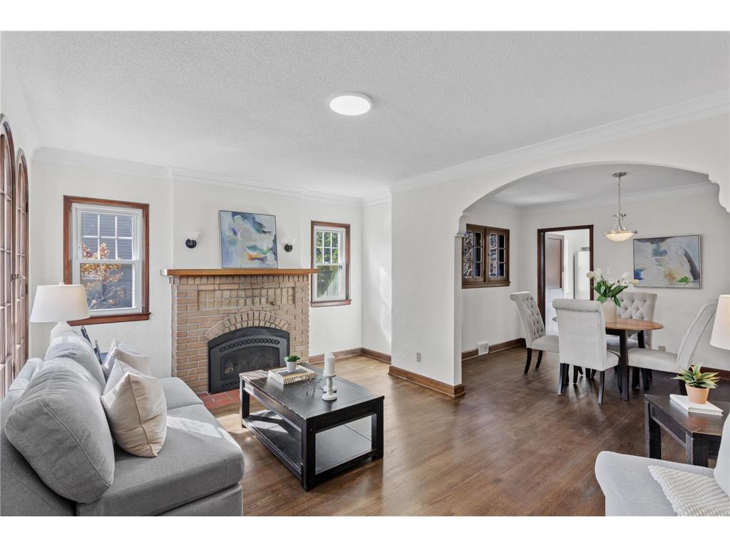 620 Upton Avenue S Minneapolis MN 55405 7038921 image1