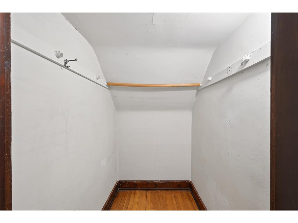 620 Van Buren Street NE Minneapolis MN 55413 7069234 image15