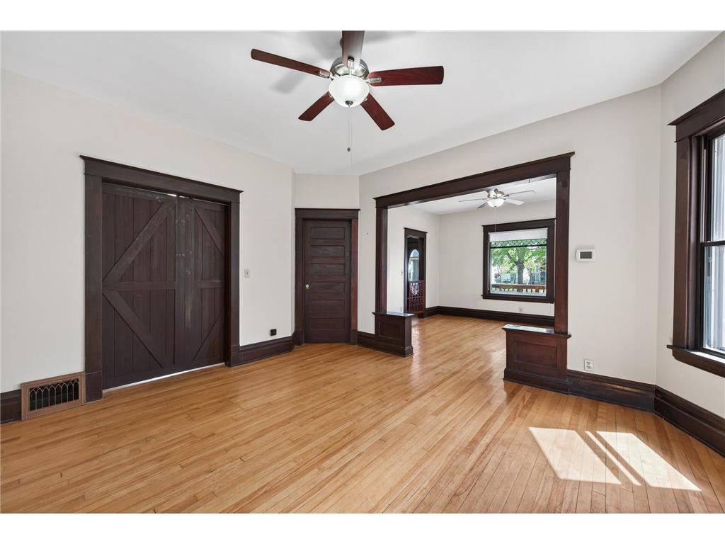 620 Van Buren Street NE Minneapolis MN 55413 7069234 image31