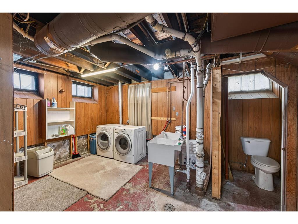 620 Van Buren Street NE Minneapolis MN 55413 7069234 image46