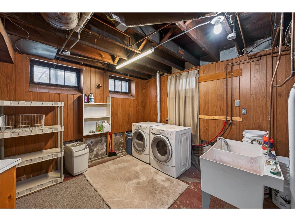 620 Van Buren Street NE Minneapolis MN 55413 7069234 image47