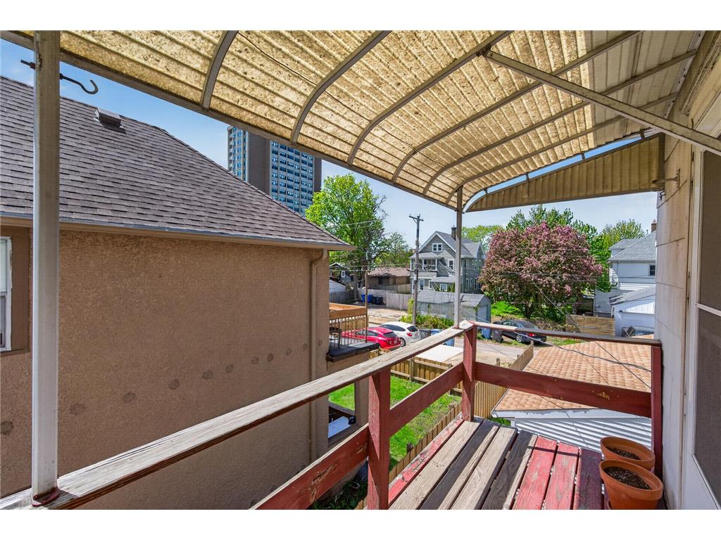 620 Van Buren Street NE Minneapolis MN 55413 7069234 image49