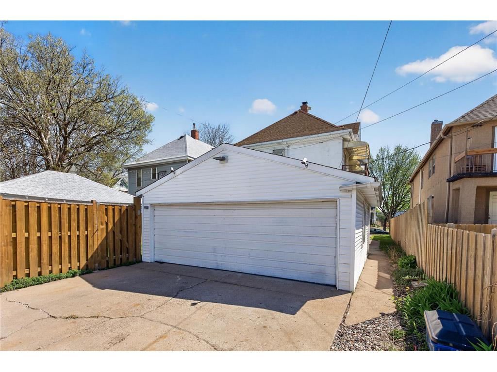 620 Van Buren Street NE Minneapolis MN 55413 7069234 image54