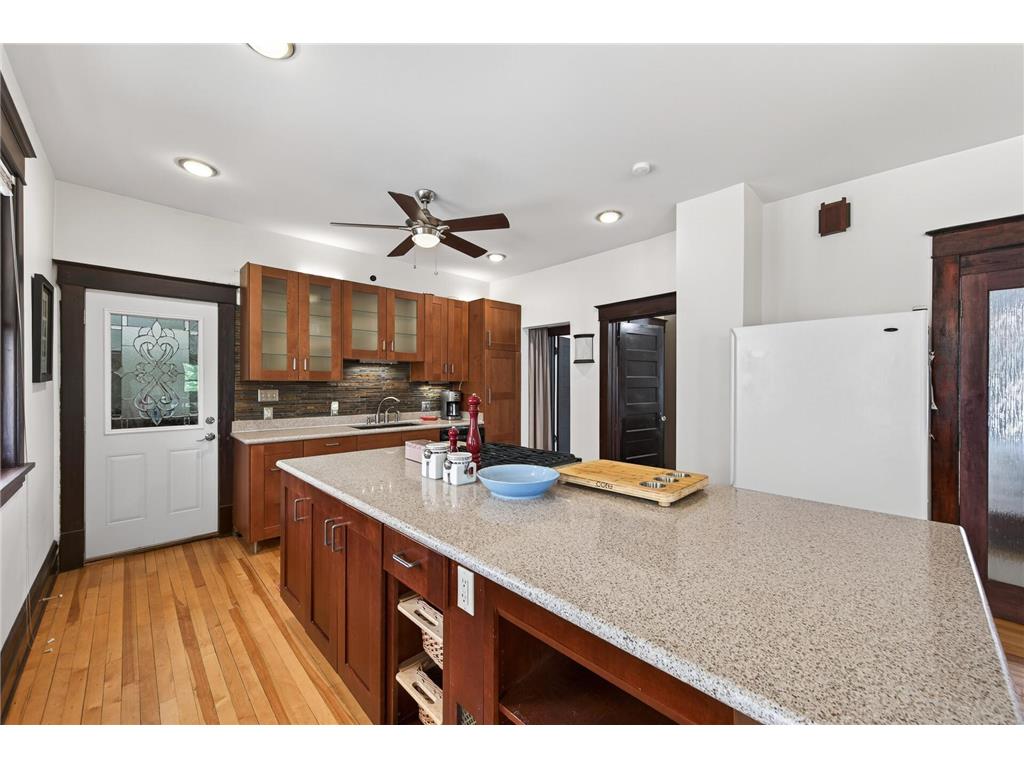 620 Van Buren Street NE Minneapolis MN 55413 7069234 image6