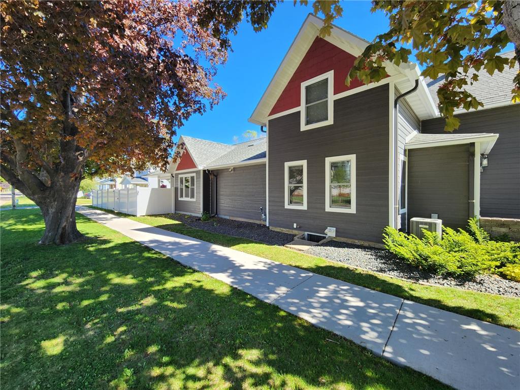 620 W Dwelle Street Lake City MN 55041 7074137 image4