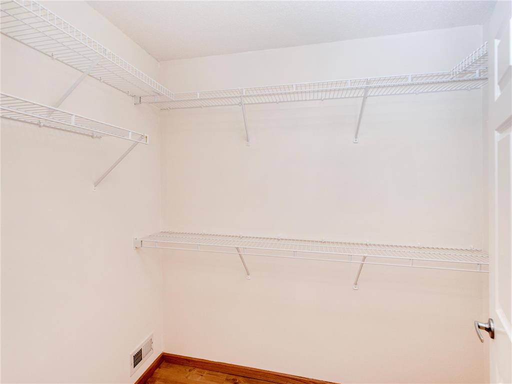 620 Wesley Commons Drive #19 Golden Valley MN 55427 7091020 image19