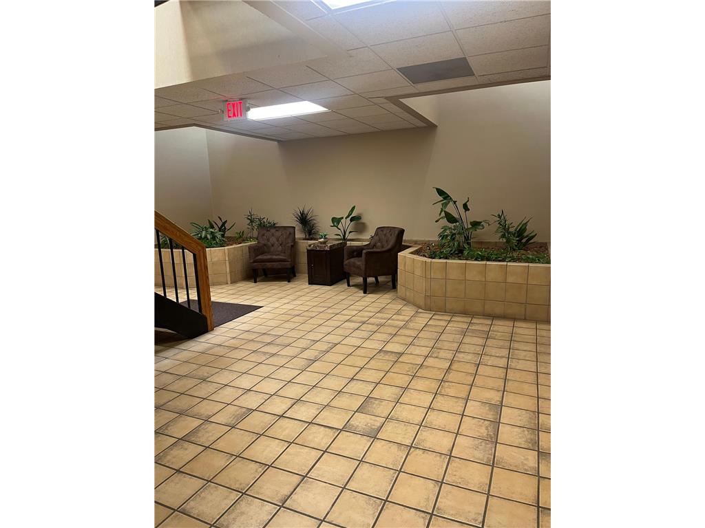 6200 Excelsior Boulevard Saint Louis Park MN 55416 7047031 image10