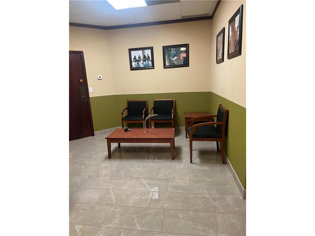 6200 Excelsior Boulevard Saint Louis Park MN 55416 7047031 image3