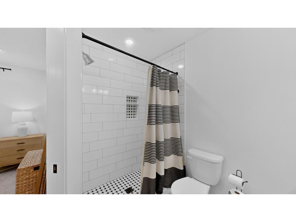 6201 55th Avenue NW Rochester MN 55901 7089875 image20