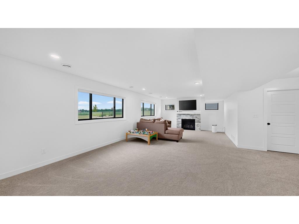 6201 55th Avenue NW Rochester MN 55901 7089875 image27