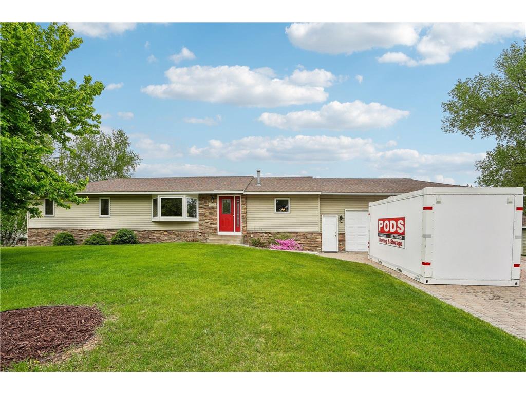 6201 Laurene Avenue Lino Lakes MN 55014 7069109 image1