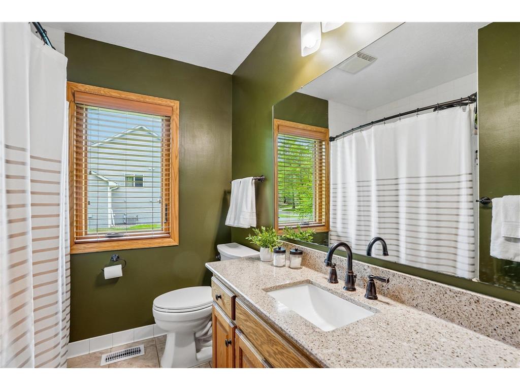 6201 Laurene Avenue Lino Lakes MN 55014 7069109 image25