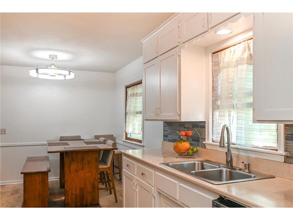 6201 Riverview Terrace NE Fridley MN 55432 7096208 image9