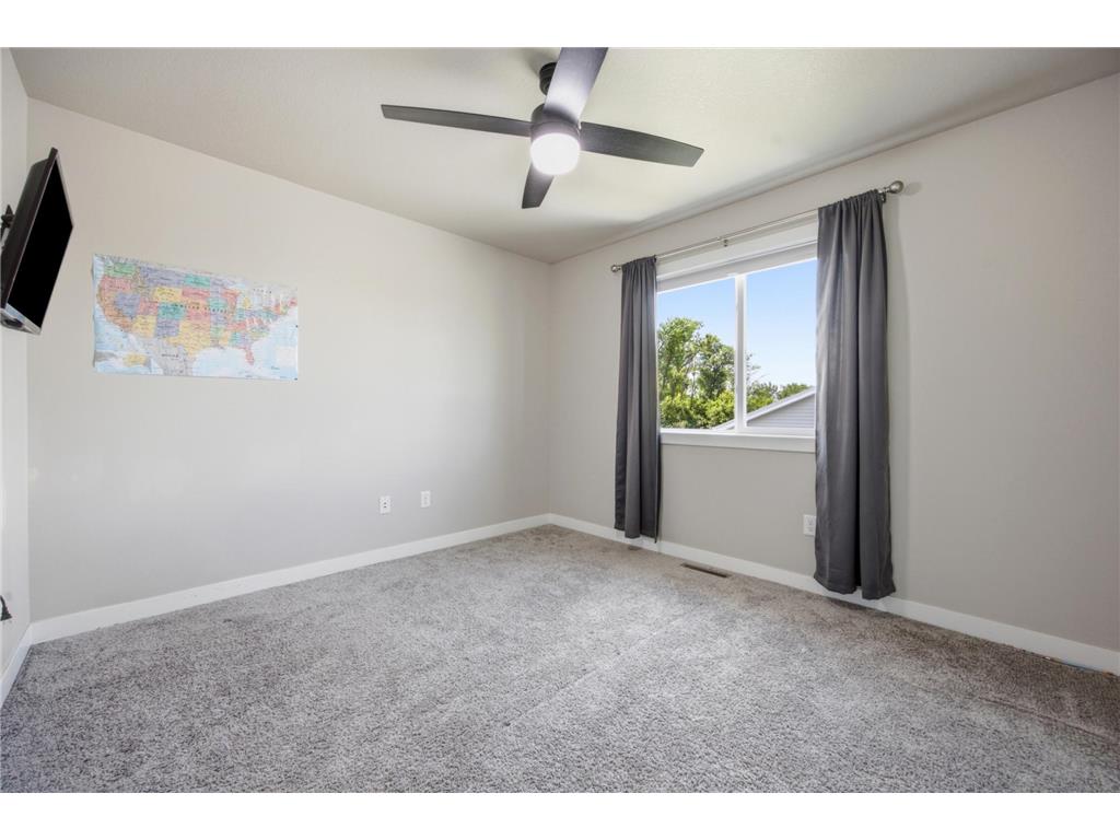 6204 63rd Avenue S Fargo ND 58104 7090050 image30