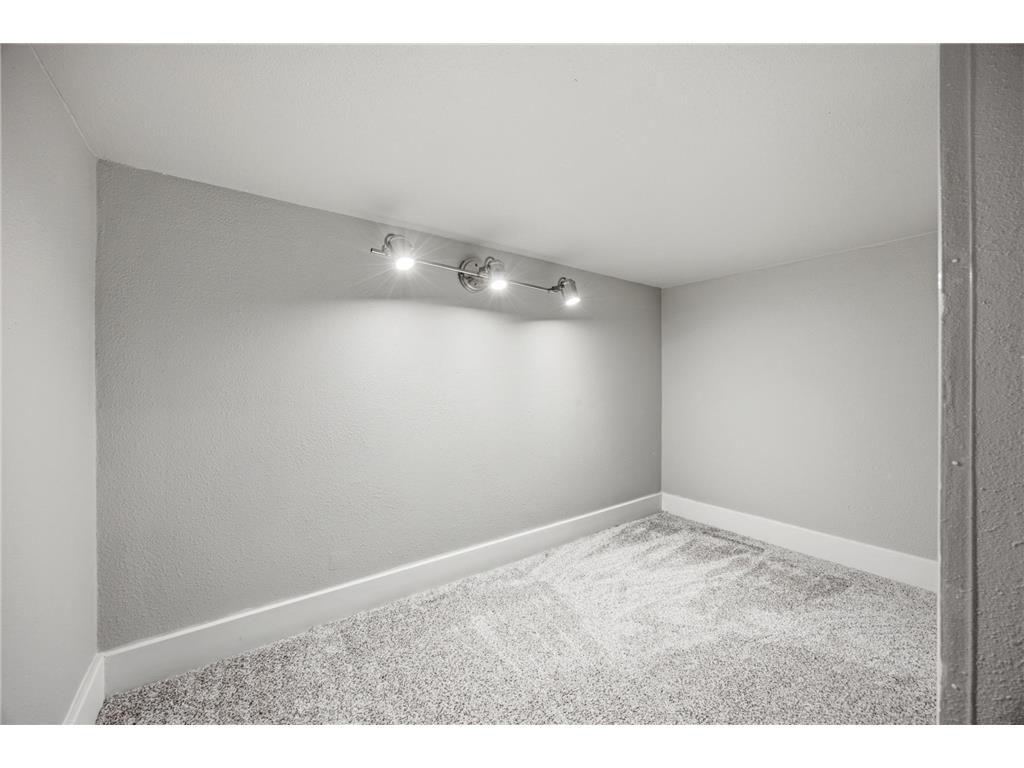6204 63rd Avenue S Fargo ND 58104 7090050 image40