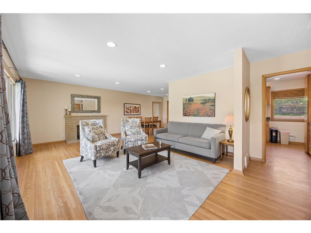 6204 Ashcroft Lane Edina MN 55424 7087874 image4