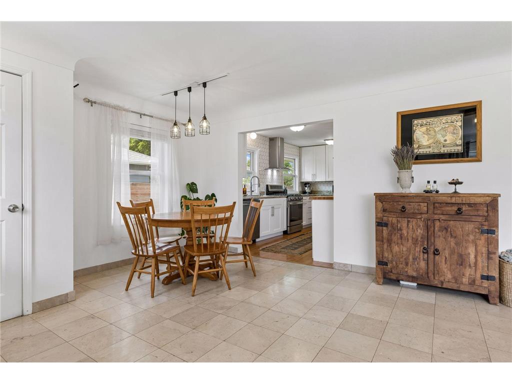 6204 Thomas Avenue S Richfield MN 55423 7096279 image10