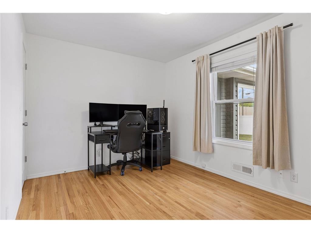 6204 Thomas Avenue S Richfield MN 55423 7096279 image22