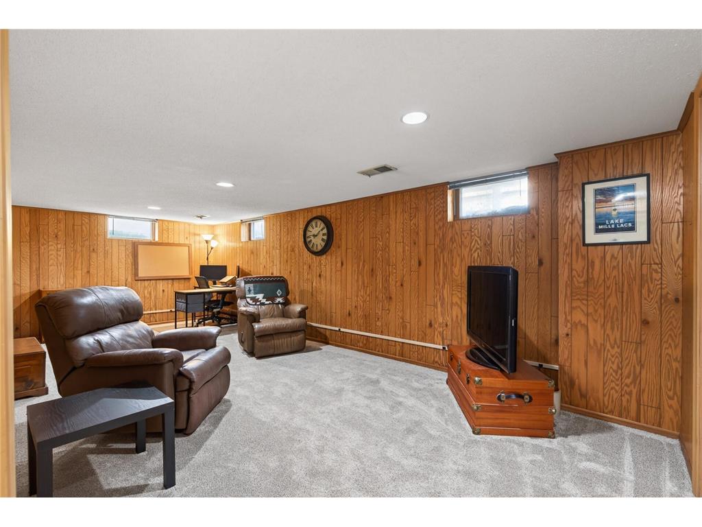 6206 47th Avenue N Crystal MN 55422 7085951 image18