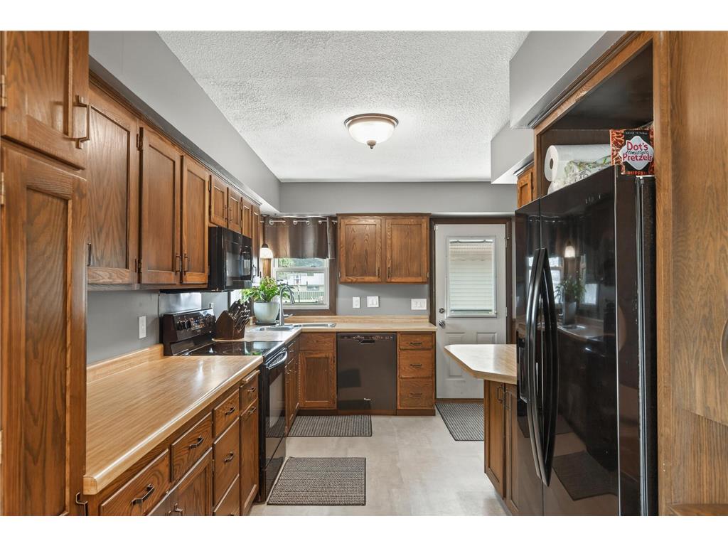 6206 47th Avenue N Crystal MN 55422 7085951 image9