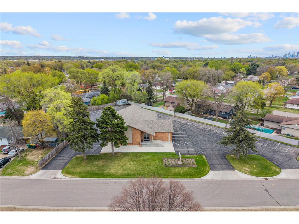6206 Lilac Drive N Brooklyn Center MN 55430 7065788 image13
