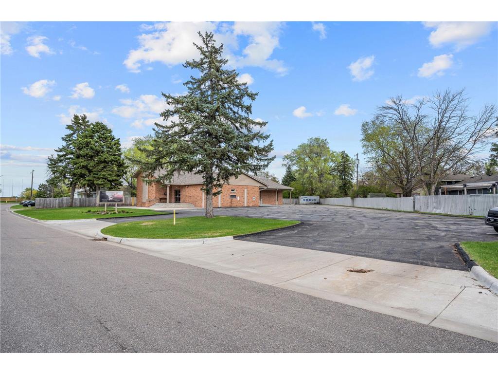 6206 Lilac Drive N Brooklyn Center MN 55430 7065788 image6
